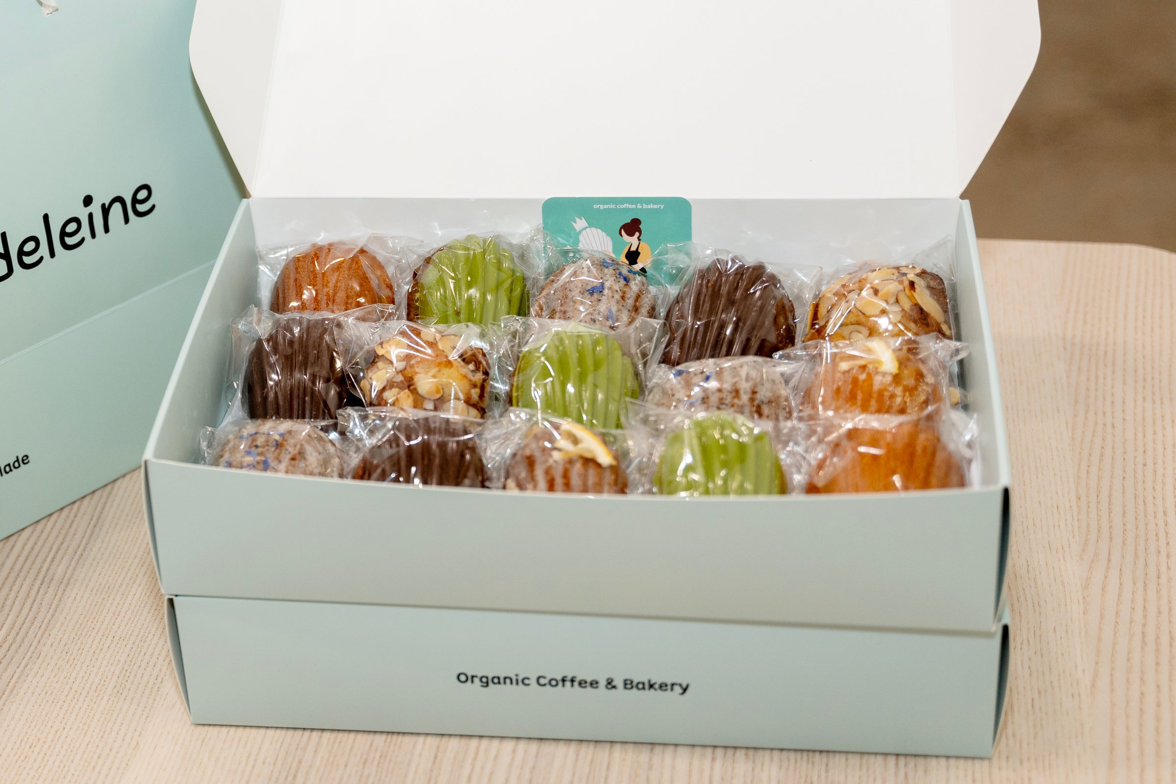 Littl Gift 15 | Littl Madeleine | Organic Coffee & Bakery